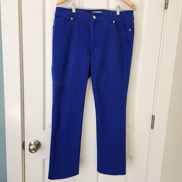 Chicos So Slimming Blue Mid-Rise Straight Leg Jeans Casual Pretty 1.5 Short - Picture 2 of 10